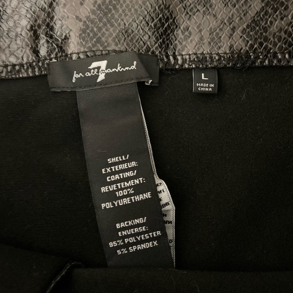 7 FOR ALL MANKIND Faux Leather Snakeskin Print Leggings In Black/ Gray - Picture 8 of 9